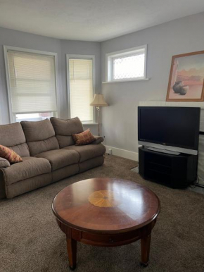 House w Separate 4 Private Bedrooms